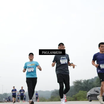Runner Photo 7424279
