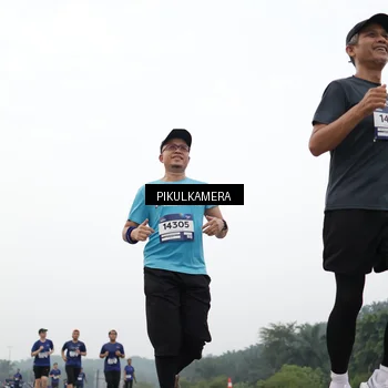 Runner Photo 7424281