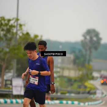 Runner Photo 7424295