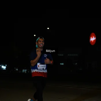 Runner Photo 7424375