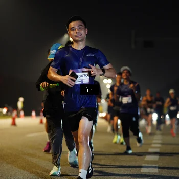 Runner Photo 7424378