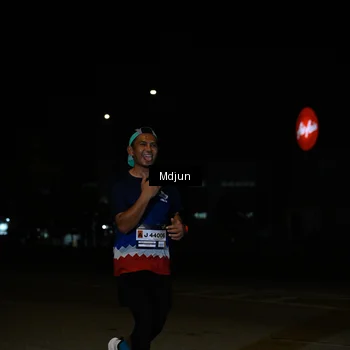 Runner Photo 7424386