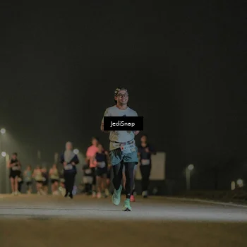 Runner Photo 7424388