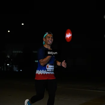 Runner Photo 7424390