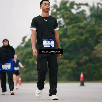Runner Photo 7424393