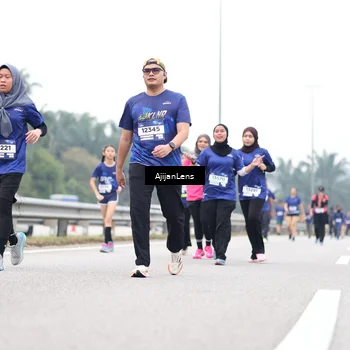 Runner Photo 7424405
