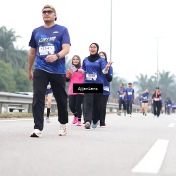Runner Photo 7424409