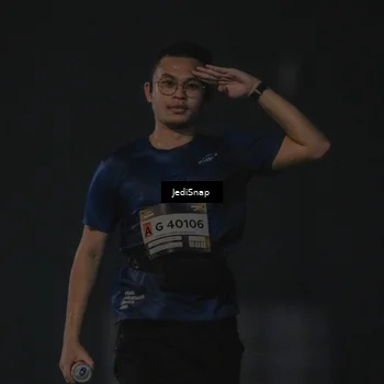 Runner Photo 7424410