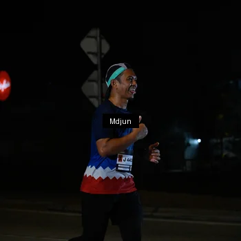 Runner Photo 7424508