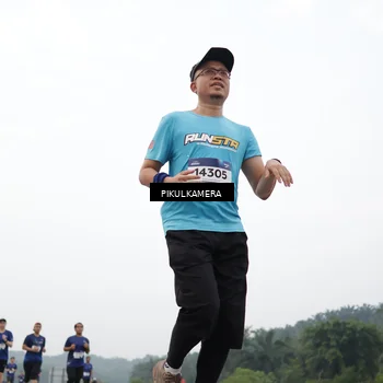 Runner Photo 7424528
