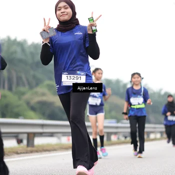 Runner Photo 7424577