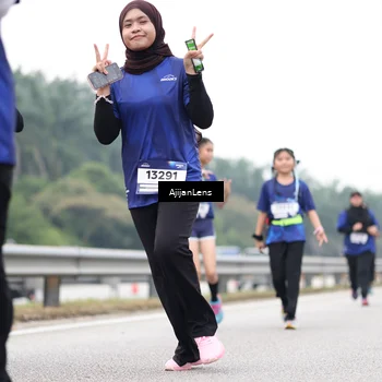 Runner Photo 7424586