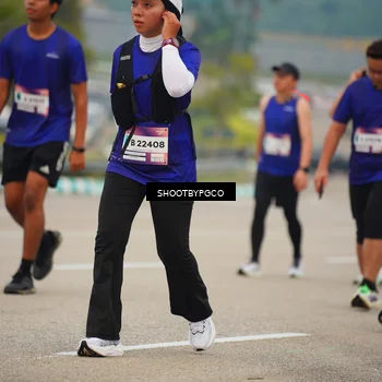 Runner Photo 7424624