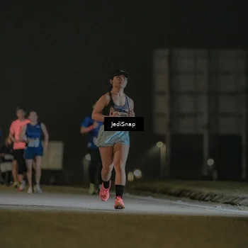 Runner Photo 7424639