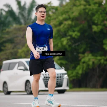 Runner Photo 7424640