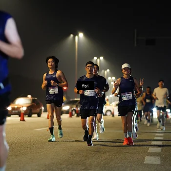 Runner Photo 7424646