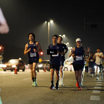 Runner Photo 7424648