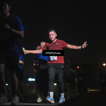 Runner Photo 7424650