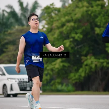Runner Photo 7424679