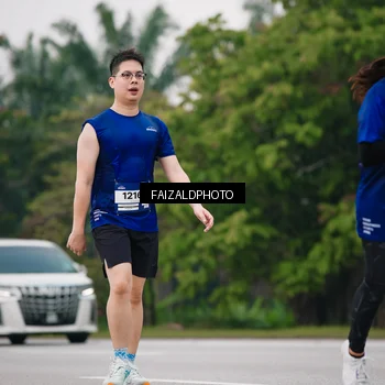 Runner Photo 7424684