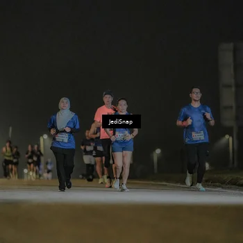 Runner Photo 7424687