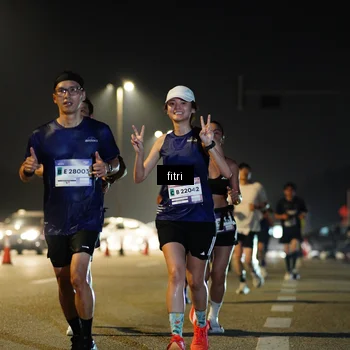 Runner Photo 7424702