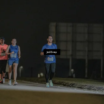 Runner Photo 7424707