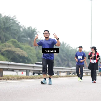 Runner Photo 7424712