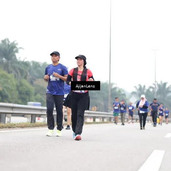 Runner Photo 7424757