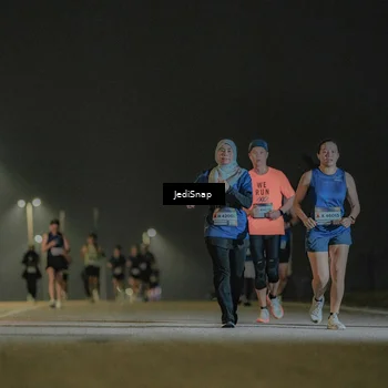 Runner Photo 7424770