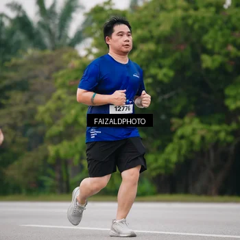 Runner Photo 7424773