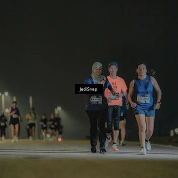Runner Photo 7424776