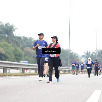 Runner Photo 7424795