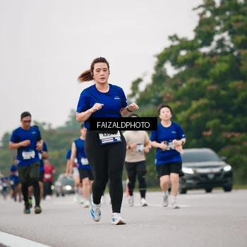 Runner Photo 7424806