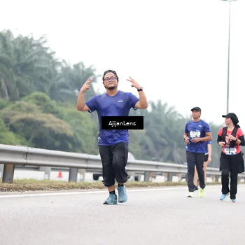 Runner Photo 7424808
