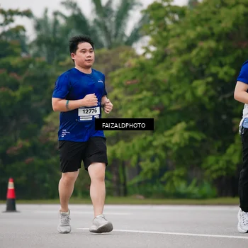 Runner Photo 7424819