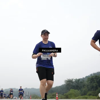Runner Photo 7424824
