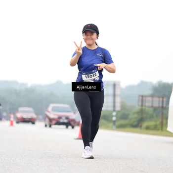 Runner Photo 7424841
