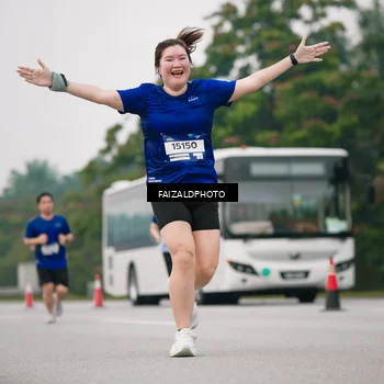 Runner Photo 7424855