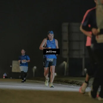 Runner Photo 7424856
