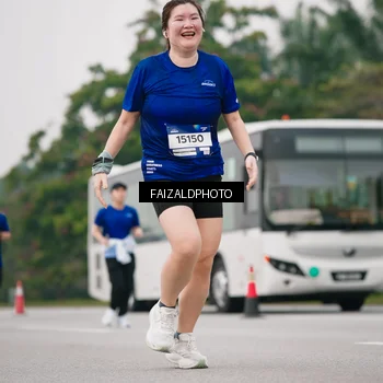 Runner Photo 7424876