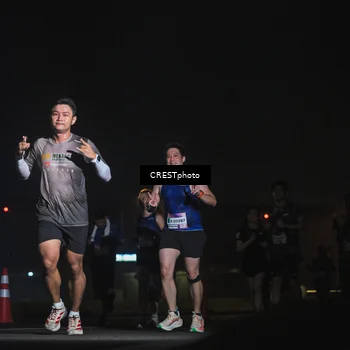 Runner Photo 7424998