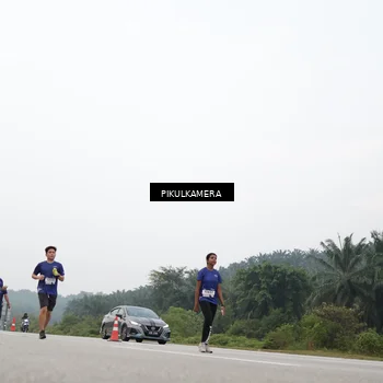 Runner Photo 7425007