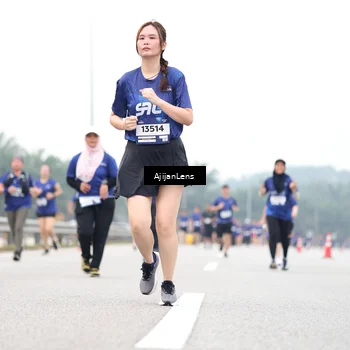 Runner Photo 7425011
