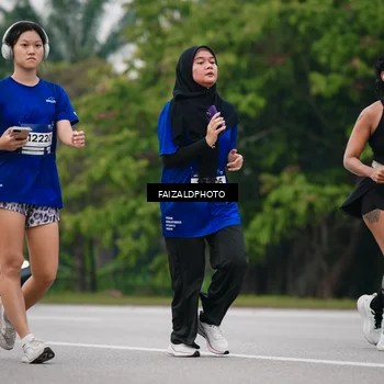 Runner Photo 7425026
