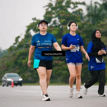 Runner Photo 7425027