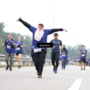Runner Photo 7425028