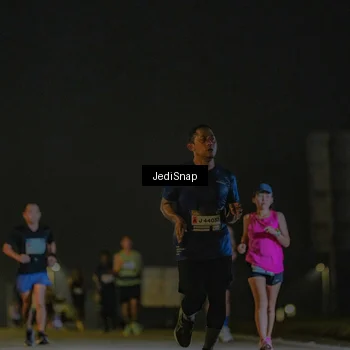 Runner Photo 7425031