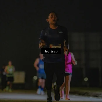 Runner Photo 7425042