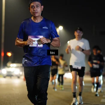 Runner Photo 7425047